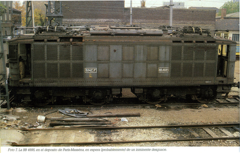 18-BB 4685, en el deposito de Paris-Masséna, en espera del desguace.jpg