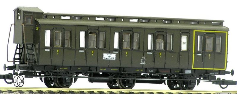 CV-3G Roco 43025-3.jpg