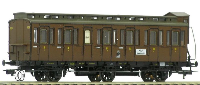 CV-3G Roco 44013-1.jpg