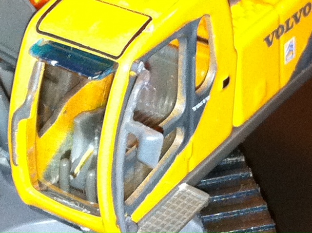 Volvo EC210 cabina.JPG