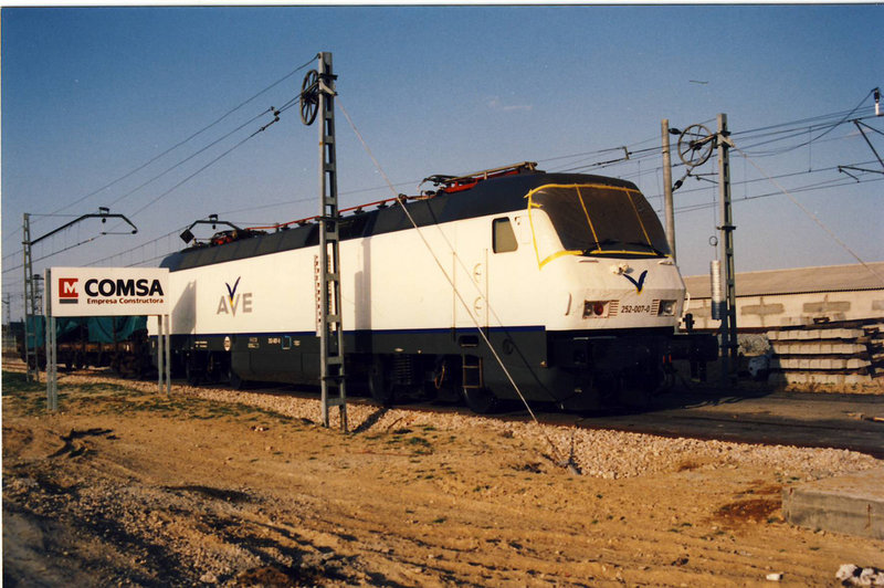 252-007-0.jpg