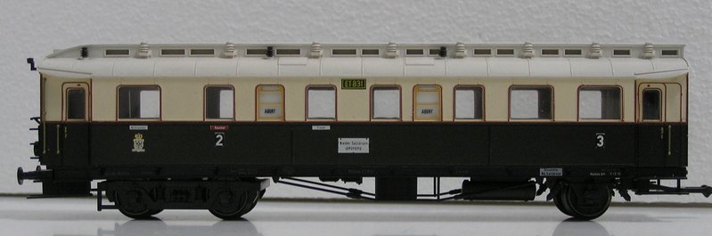 1 Vehiculo ET 831.JPG