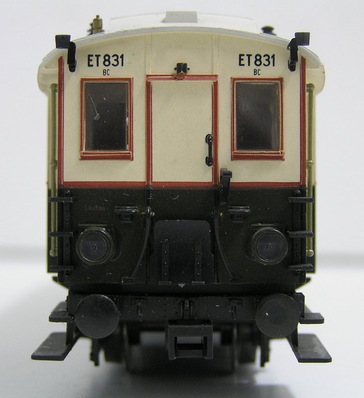 4 Testero ET 831.JPG
