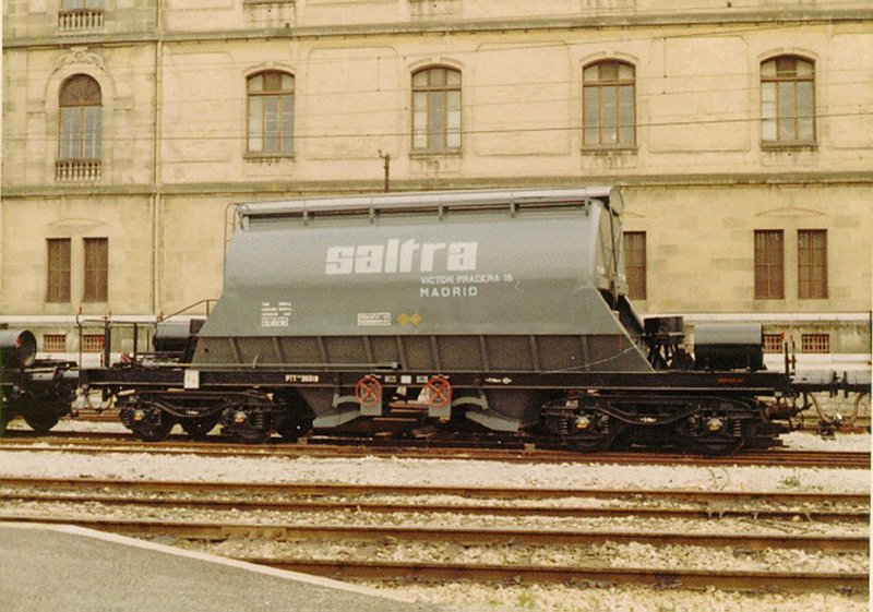 Tolva ejes Saltra.JPG