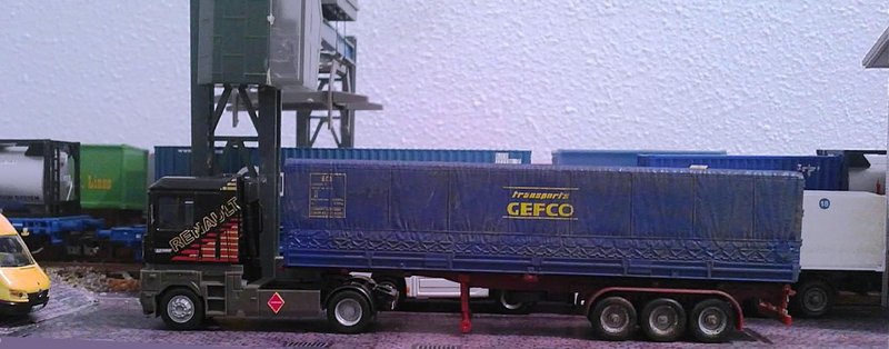 23012012329.JPG