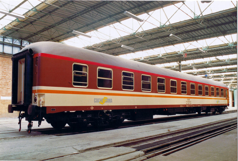 7100_caf.jpg
