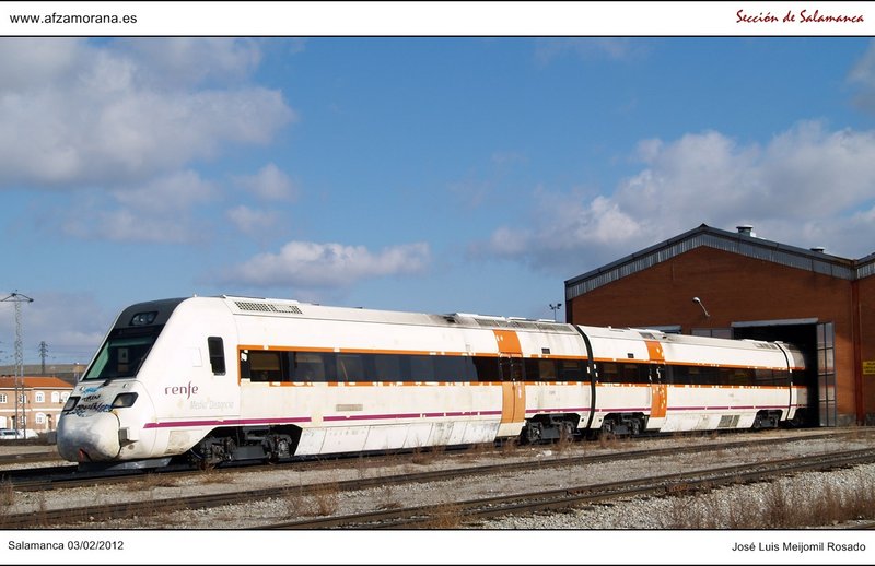 Automotor 598 Renfe MD.JPG