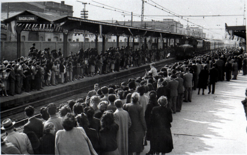 Estació Badalona 28 octubre 1948 .jpg