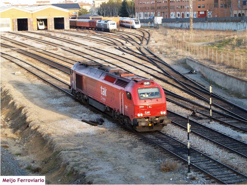 Locomotora 6000 Takargo después de repostar.JPG
