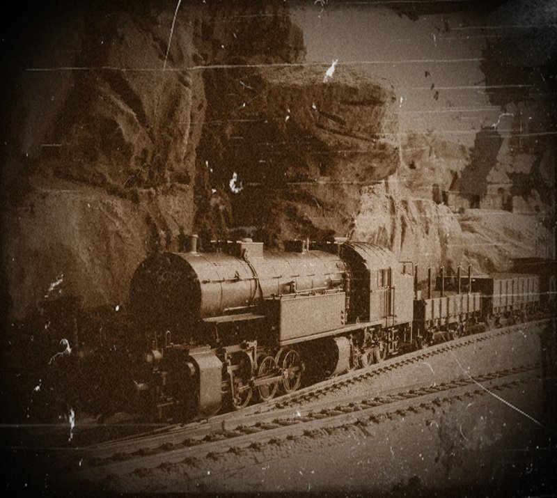 La Gt2 4x4 Bavaresa atravesando  el desfiladero en Burghausen Bahn (Large).jpg