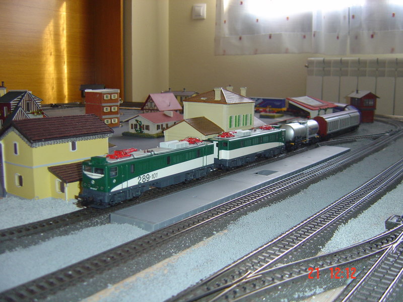 FOTOS MAQUETA NUEVA FEBRERO II 020.JPG