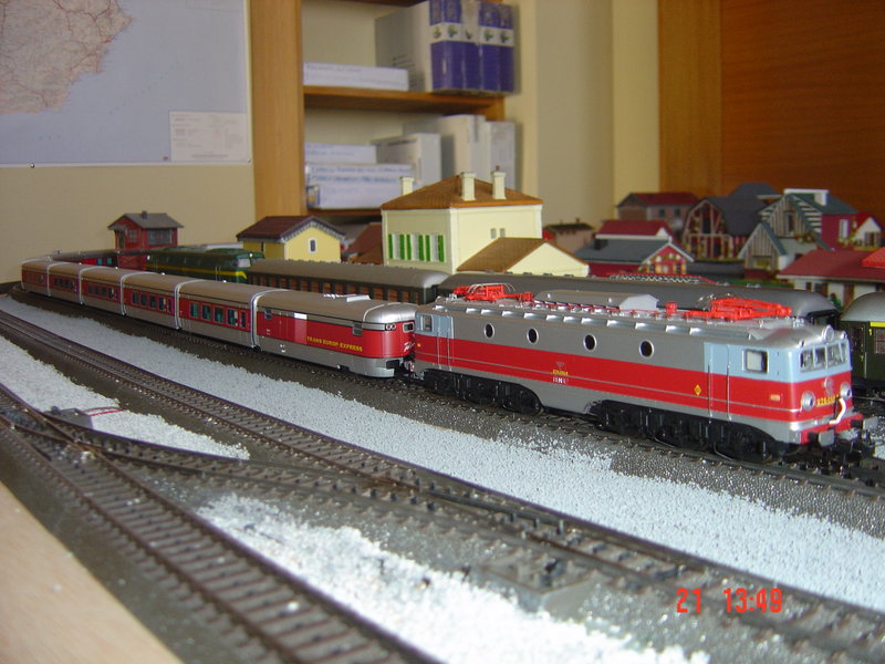 FOTOS MAQUETA NUEVA FEBRERO II 040.JPG