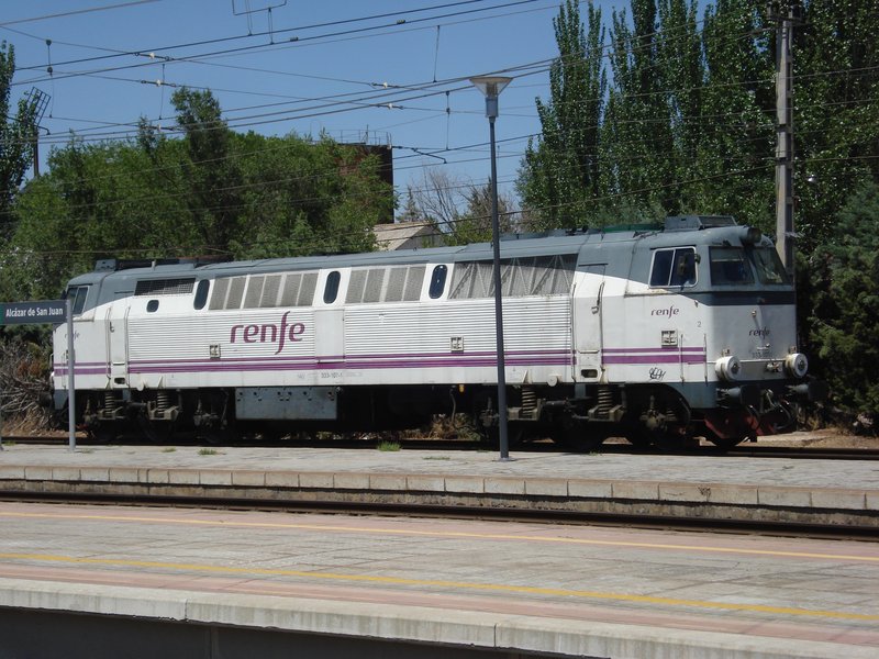 36,5 333-107 est. en Alcazar recien llegada de Fuencarral, 06-2010..JPG