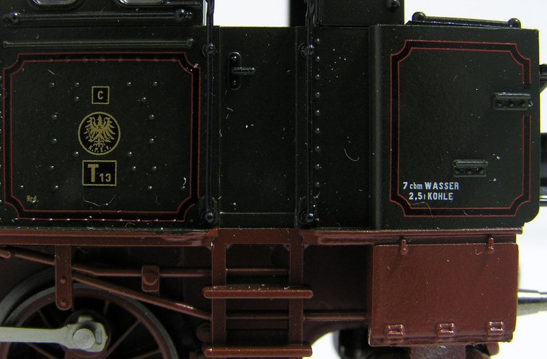 9 T 13 Trix 22507.JPG