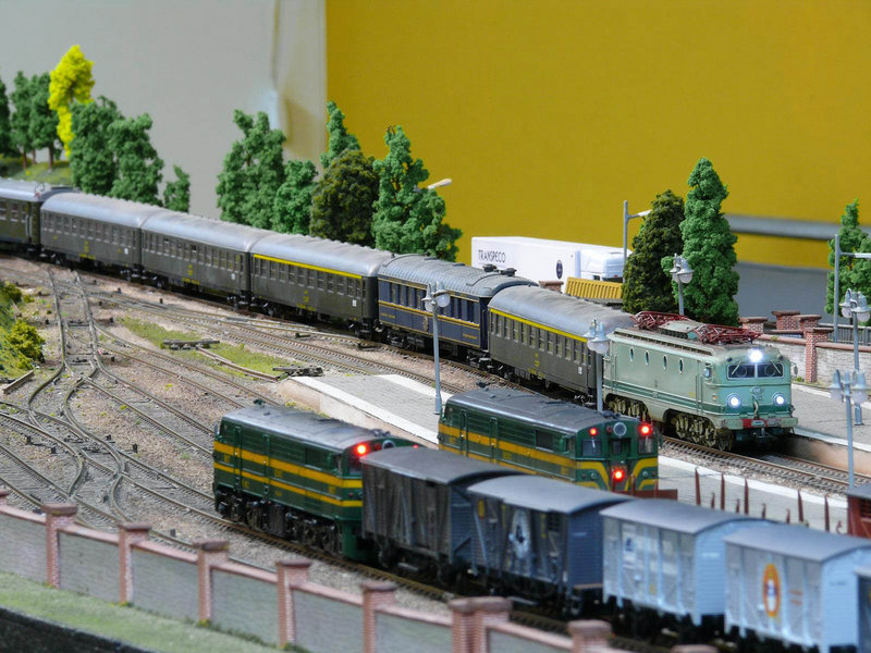 2011 09 25 7600 JG expreso 8000s (15).jpg