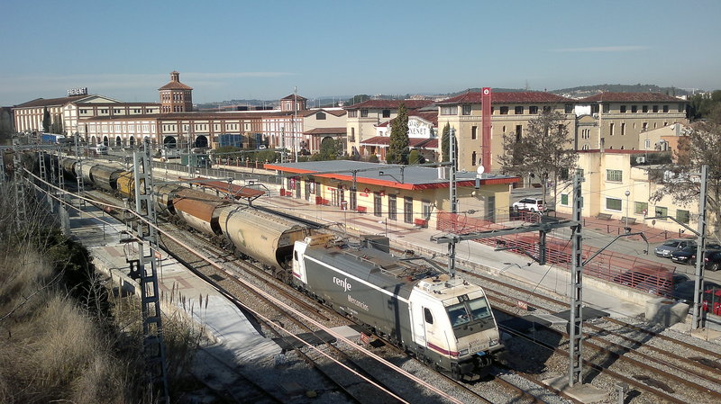 749.jpg