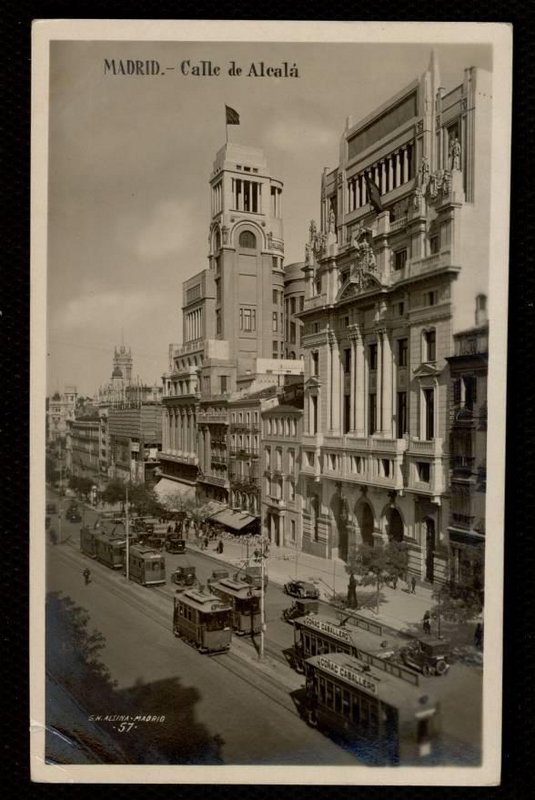 Madrid_calle_alcala_c1930.jpg