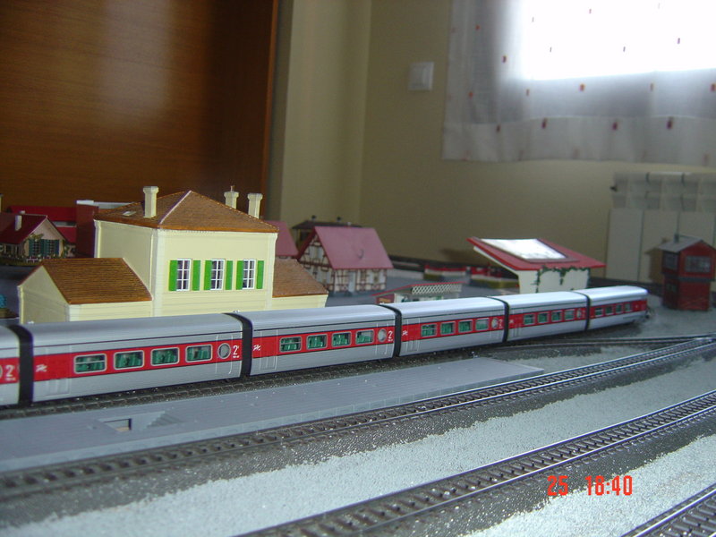 FOTOS MAQUETA NUEVA MARZO 2012 047.JPG