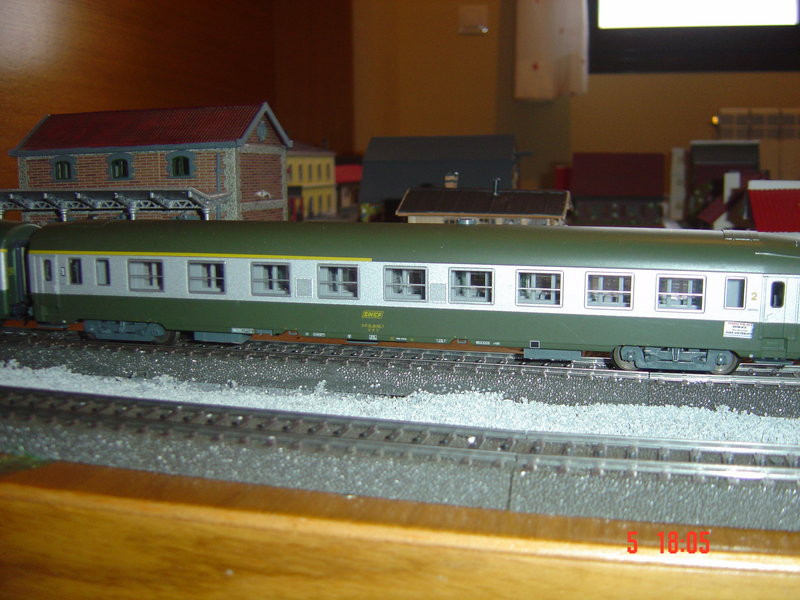 FOTOS TRENES EXTRANJEROS MAQUETA NUEVA 009.JPG