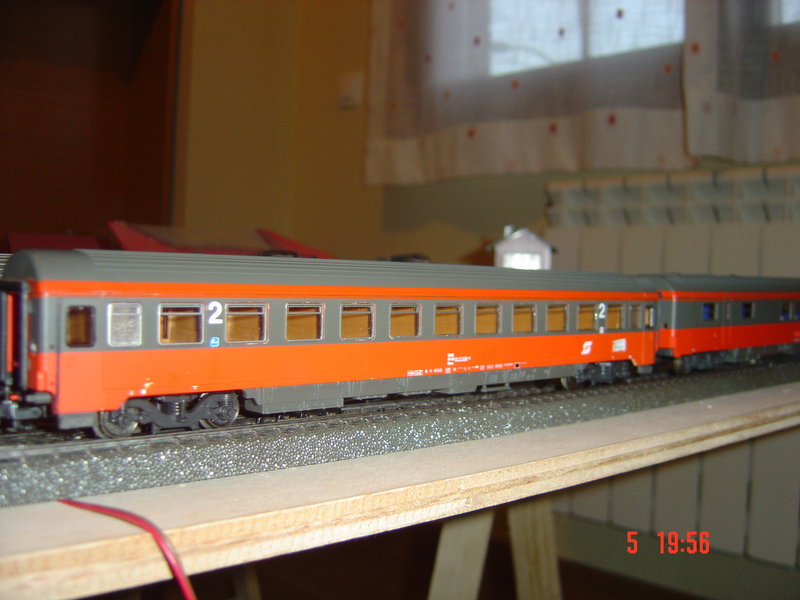 FOTOS TRENES EXTRANJEROS MAQUETA NUEVA 040.JPG