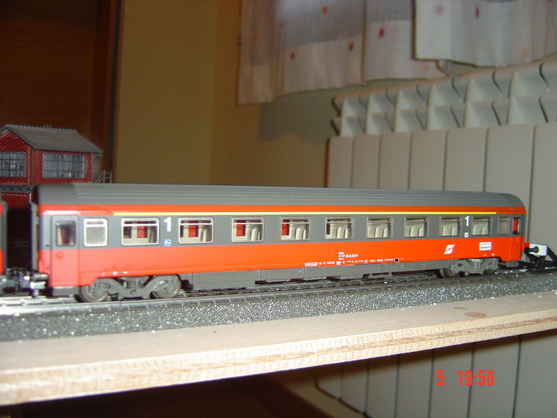 FOTOS TRENES EXTRANJEROS MAQUETA NUEVA 042.JPG