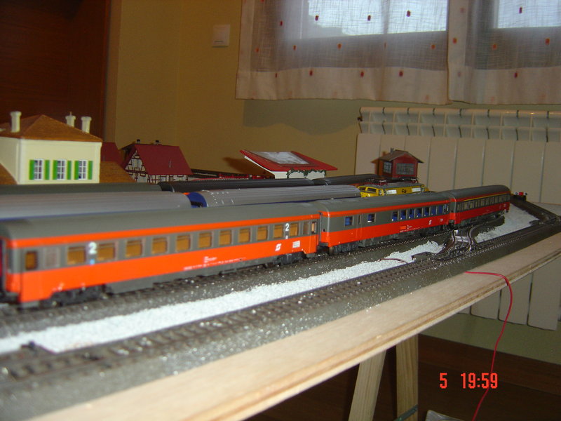 FOTOS TRENES EXTRANJEROS MAQUETA NUEVA 044.JPG