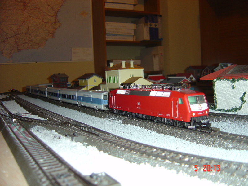 FOTOS TRENES EXTRANJEROS MAQUETA NUEVA 045.JPG