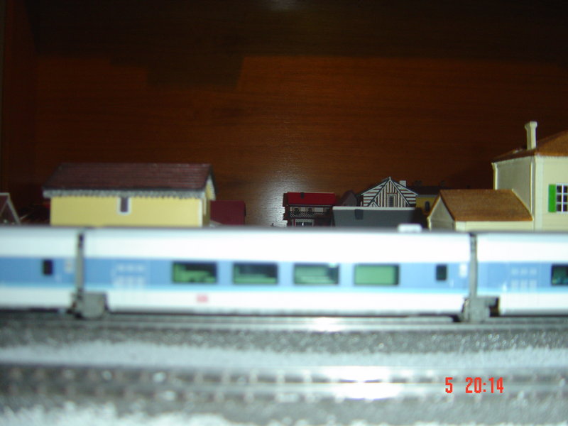 FOTOS TRENES EXTRANJEROS MAQUETA NUEVA 049.JPG