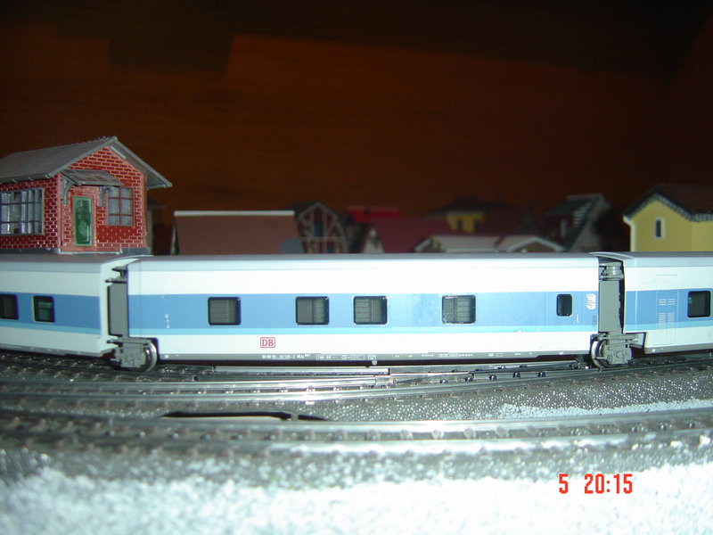 FOTOS TRENES EXTRANJEROS MAQUETA NUEVA 052.JPG