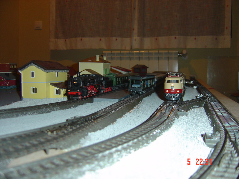 FOTOS TRENES EXTRANJEROS MAQUETA NUEVA 069.JPG