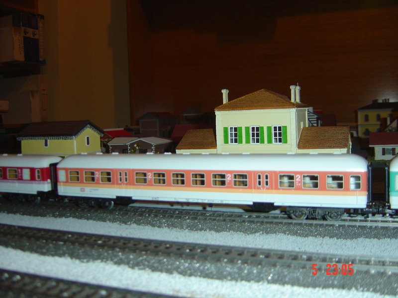 FOTOS TRENES EXTRANJEROS MAQUETA NUEVA 082.JPG