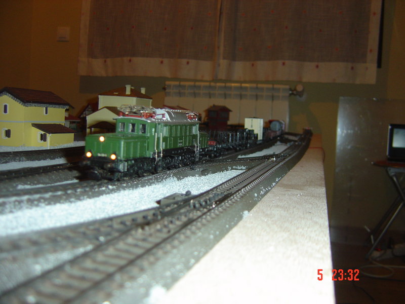 FOTOS TRENES EXTRANJEROS MAQUETA NUEVA 094.JPG