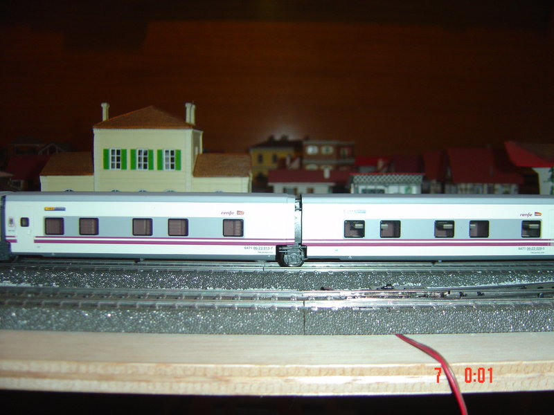 TALGOS Y RAPIDOS MAQUETA NUEVA 053.JPG