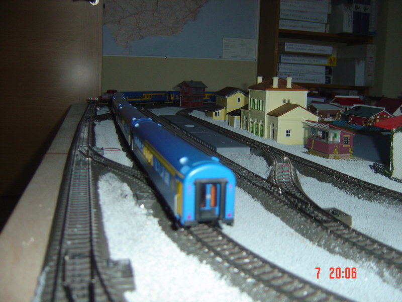 TALGOS Y RAPIDOS MAQUETA NUEVA 075.JPG