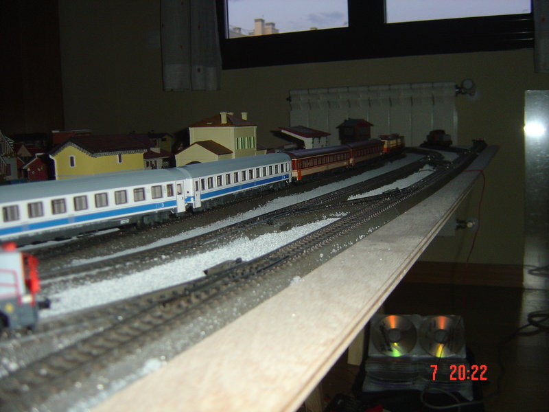 TALGOS Y RAPIDOS MAQUETA NUEVA 083.JPG