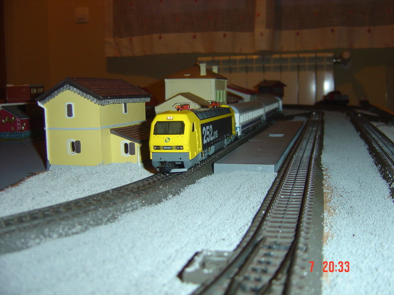 TALGOS Y RAPIDOS MAQUETA NUEVA 084.JPG