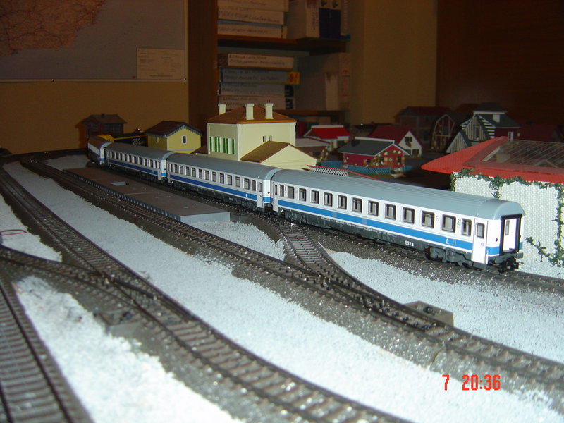 TALGOS Y RAPIDOS MAQUETA NUEVA 089.JPG