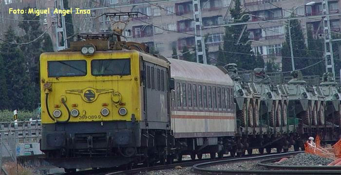 Copia de TREN MILITAR 10 2003.jpg