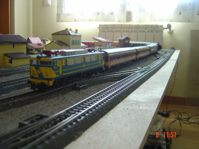 ESTRELLAS Y EXPRESOS MAQUETA NUEVA 008.JPG