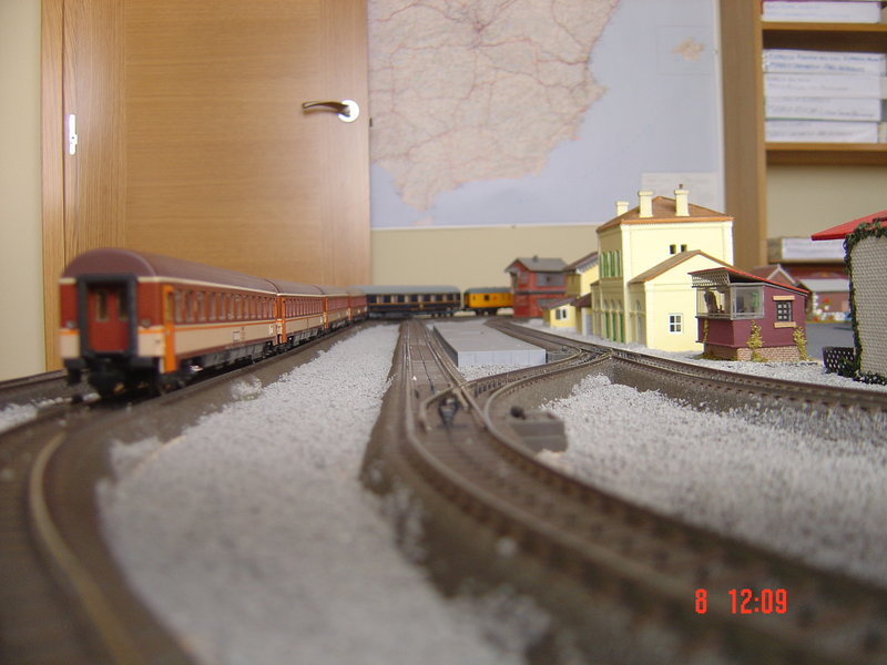 ESTRELLAS Y EXPRESOS MAQUETA NUEVA 026.JPG