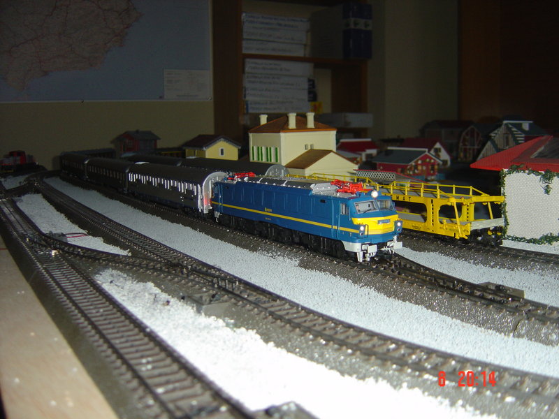 ESTRELLAS Y EXPRESOS MAQUETA NUEVA 061.JPG