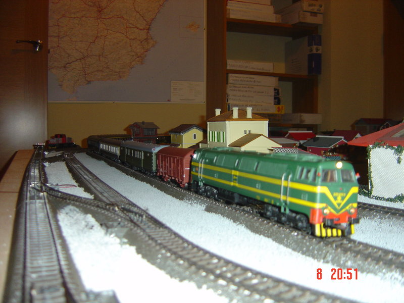 ESTRELLAS Y EXPRESOS MAQUETA NUEVA 085.JPG