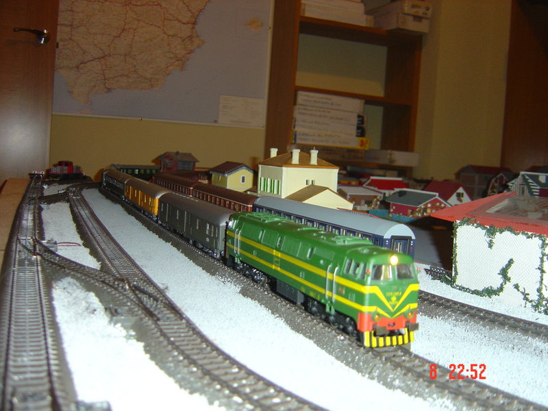 EXPRESOS,OMNIBUS Y POSTALES MAQUETA NUEVA 016.JPG