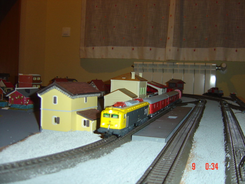 EXPRESOS,OMNIBUS Y POSTALES MAQUETA NUEVA 053.JPG