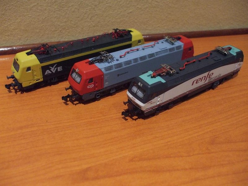 Trio de 252 001.jpg