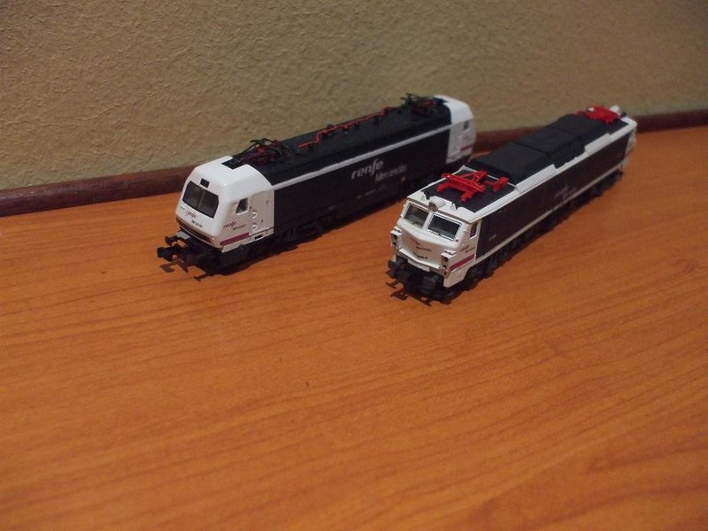 Duo de Mercancías 001.jpg