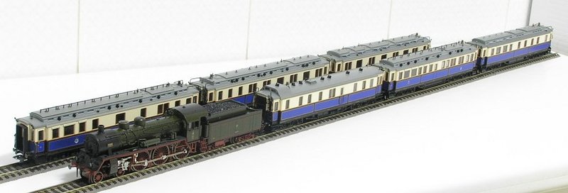1 Tren real generico.JPG