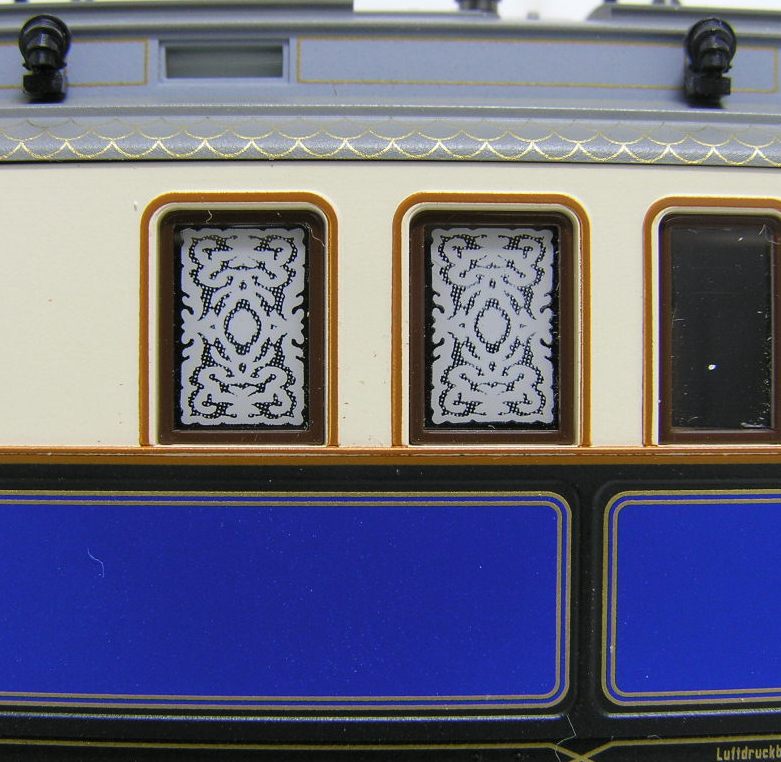 2 Tren real ventana baños.JPG