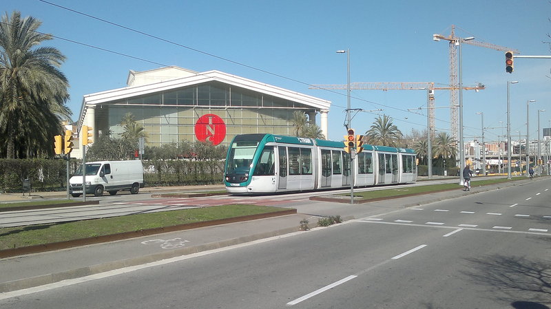 932.jpg