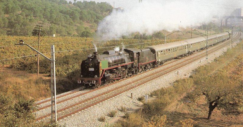 Renfe Mikado 141 F 2111 con un tren histórico con motivo del centenario de la línea de Reus a Roda de Bará a su paso por Martorell el 14 de Octubre de 1984.jpg